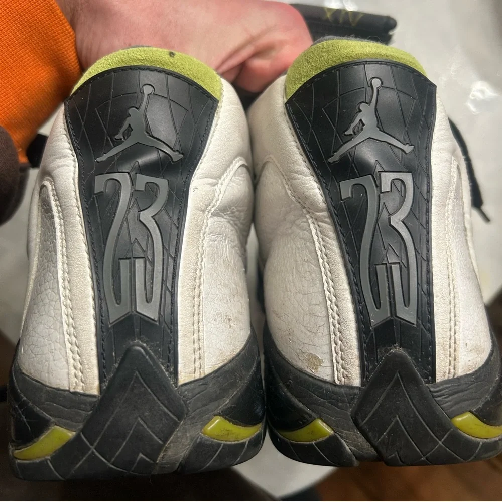 Retro Jordan 14s white chartreuse - Picture 6 of 7